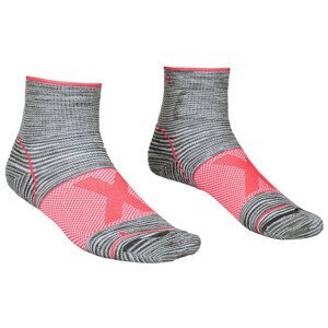 Dámské ponožky Ortovox Alpinist Quarter Socks W Velikost ponožek: 39-41 / Barva: šedá/růžová