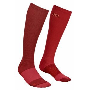 Dámské podkolenky Ortovox W's Tour Compression Socks Velikost ponožek: 42-44 / Barva: červená